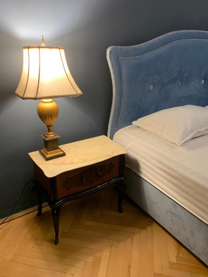 Lovely 2 Bedroom Apartment In Historic City Center Sybin Zewnętrze zdjęcie