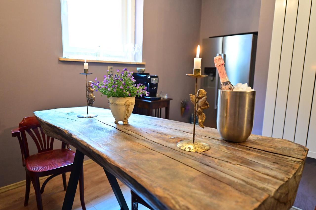 Lovely 2 Bedroom Apartment In Historic City Center Sybin Zewnętrze zdjęcie