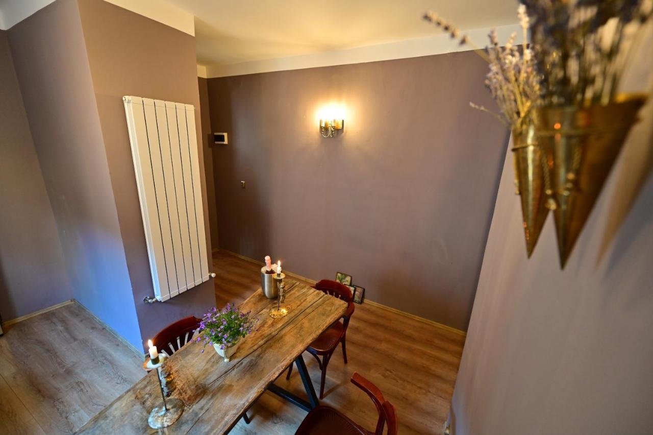 Lovely 2 Bedroom Apartment In Historic City Center Sybin Zewnętrze zdjęcie
